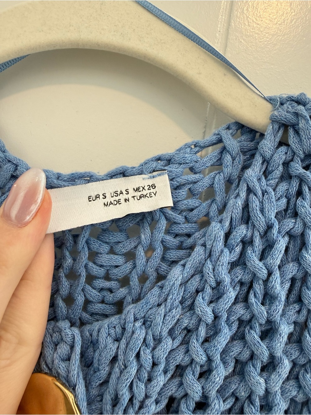 Zara Chunky Knit Blue Button Vest - Picture 3 of 3